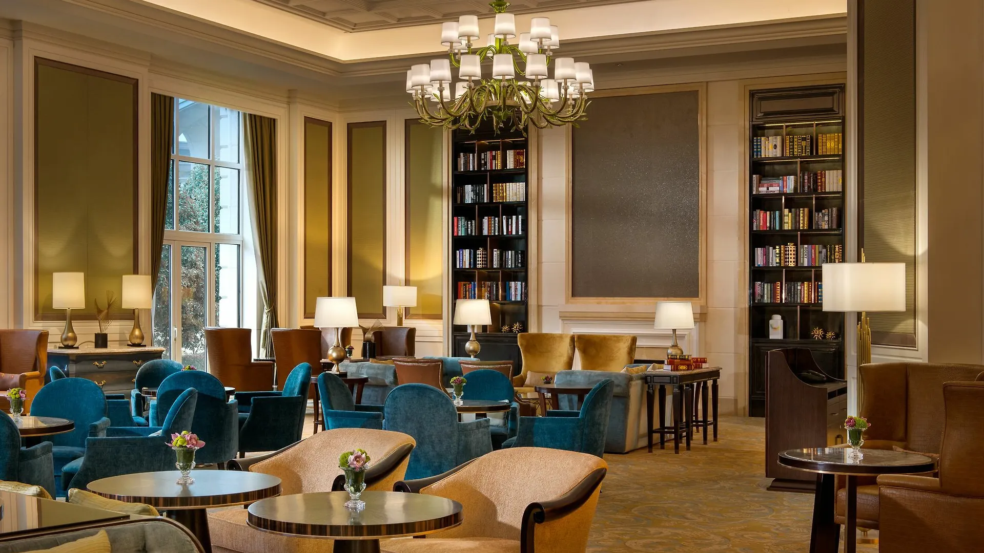 Sofitel Shanghai Hongqiao 5*,